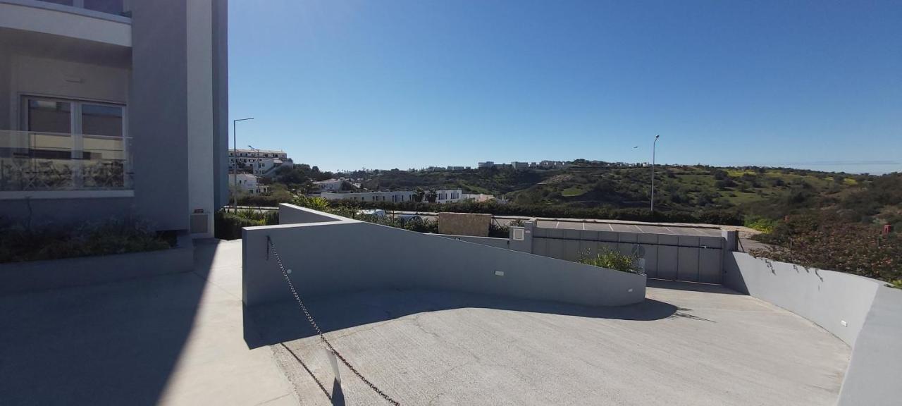 Albufeira Beach Apartment Luaran gambar